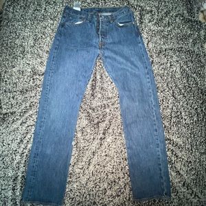 Levi men’s button fly jeans